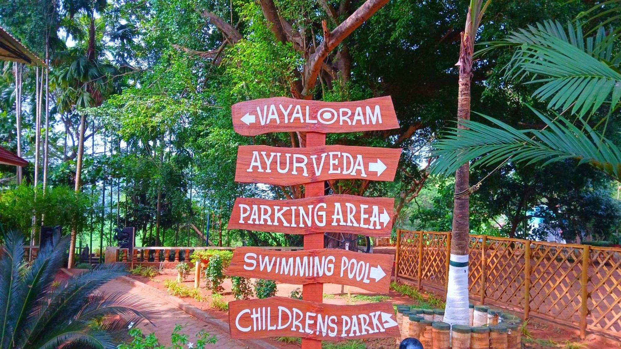 The River Retreat Heritage Ayurvedic Resort Shoranur Экстерьер фото