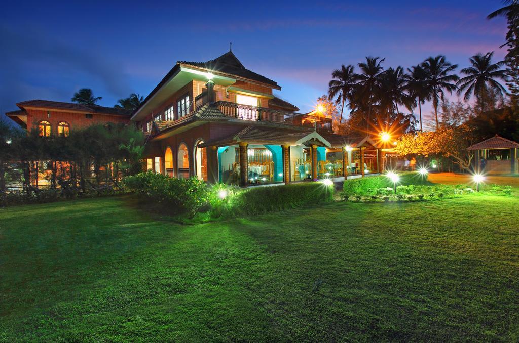 The River Retreat Heritage Ayurvedic Resort Shoranur Экстерьер фото