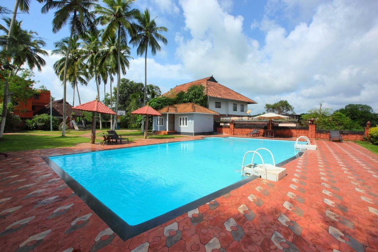 The River Retreat Heritage Ayurvedic Resort Shoranur Экстерьер фото
